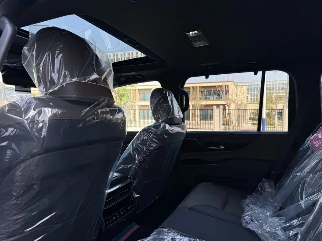 Lexus LX 2026 2025 700h OVERTRAIL Frontier Edition