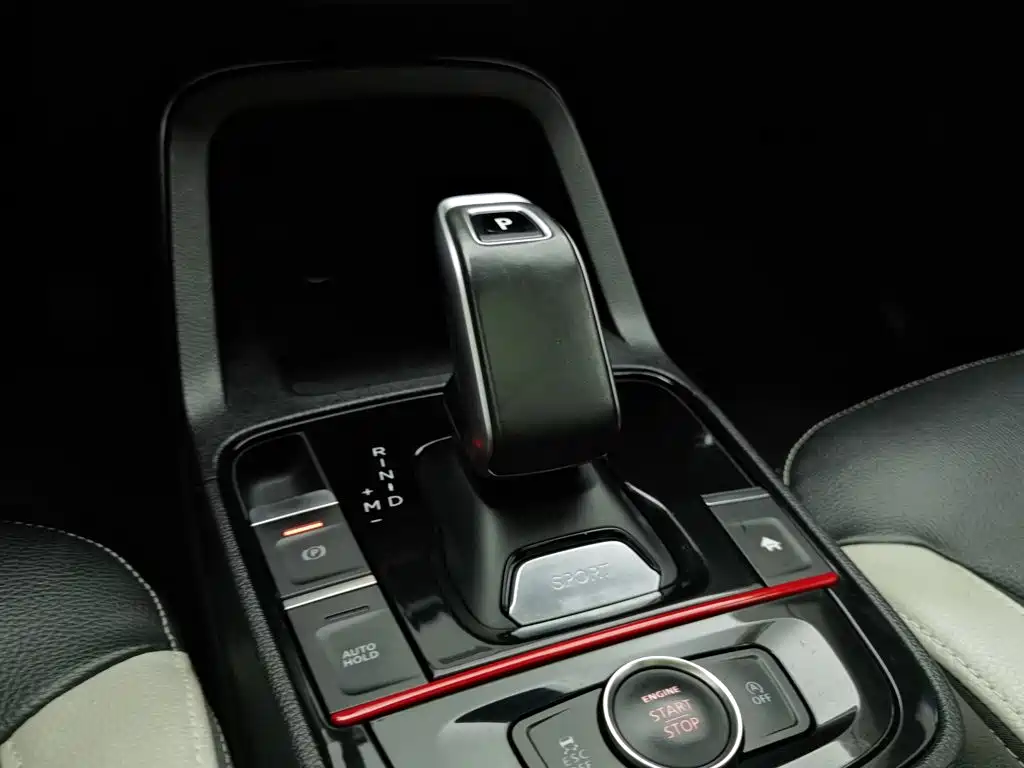 Qoros 5 2020 2019 Qoros 5S 1.6TGDI Premium