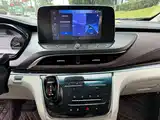 Фото 9 - Buick GL8
