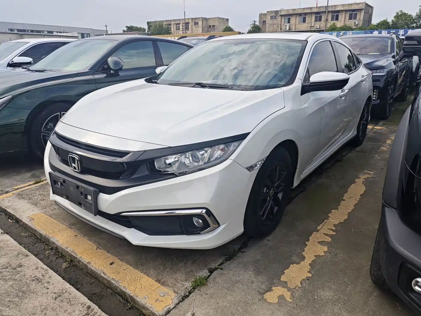 Фото 1 - Honda Civic