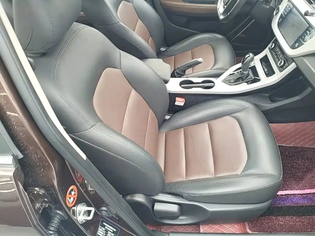 Фото 25 - Geely Vision