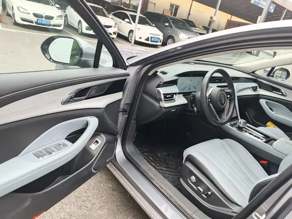 Hongqi H5 PHEV 2025 2025 170 Super Hybrid Edition