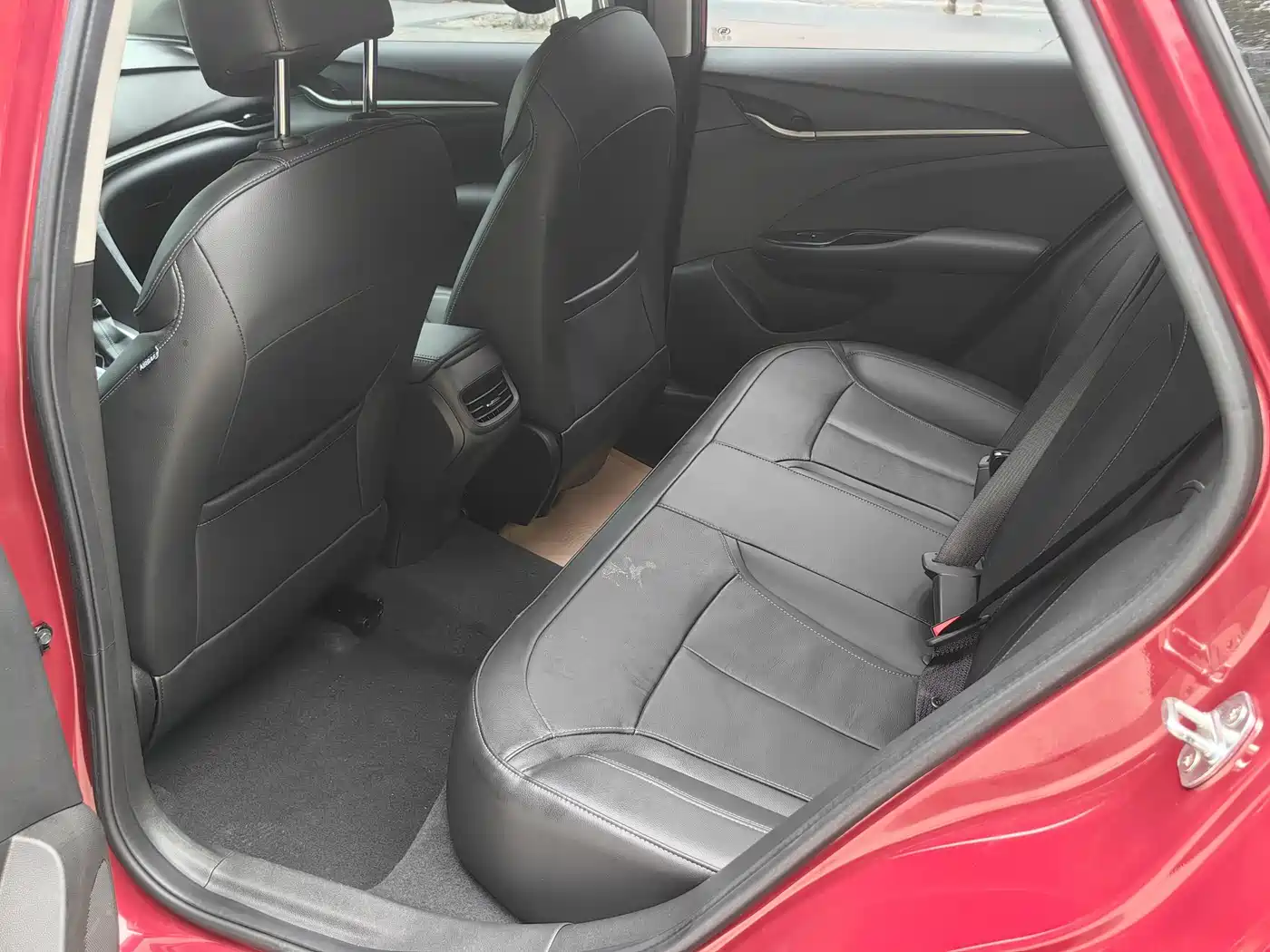 Фото 10 - Buick Excelle