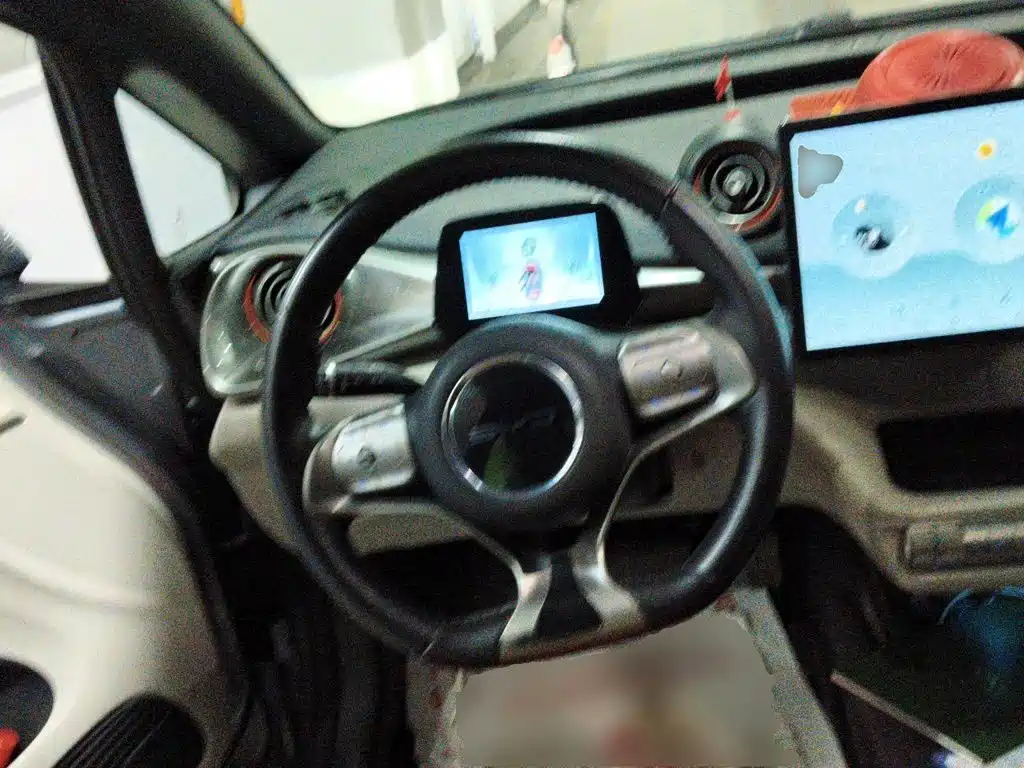 BYD Dolphin 2022 2021 Model 405km Fashion Edition