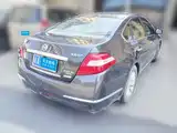 Photo 2 - Nissan Teana