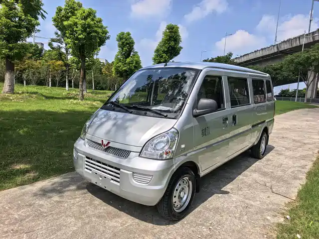 Wuling Rongguang 1.5L, удлинённый, Стандарт, кондиционер, L3C