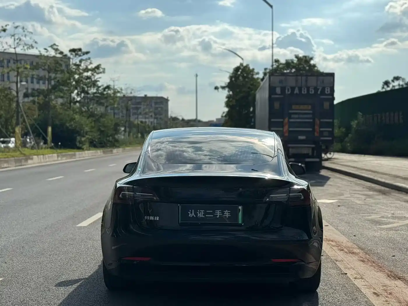 Tesla Model 3 2020 2020 Standard Range Rear-Wheel Drive Upgrade