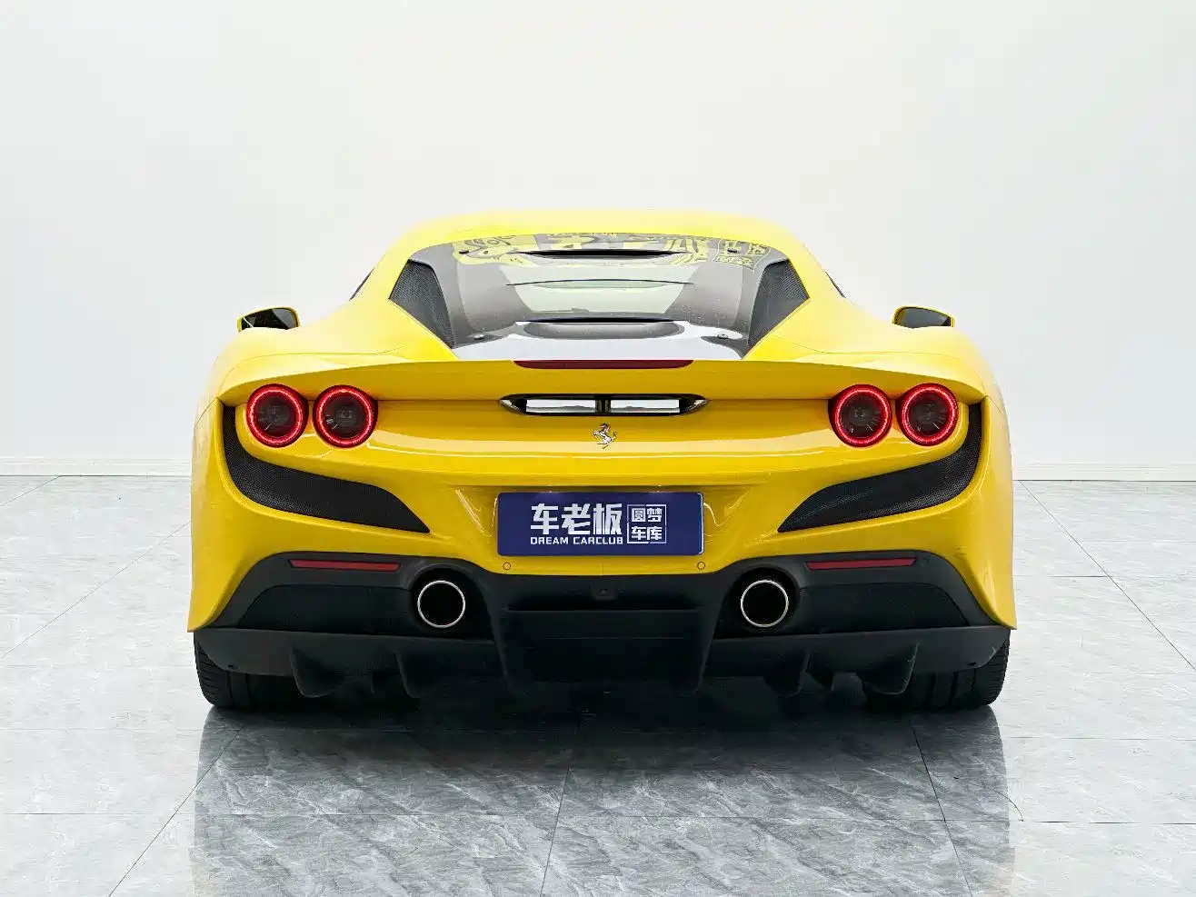 Ferrari F8 2021 2019 Tributo 3.9T V8