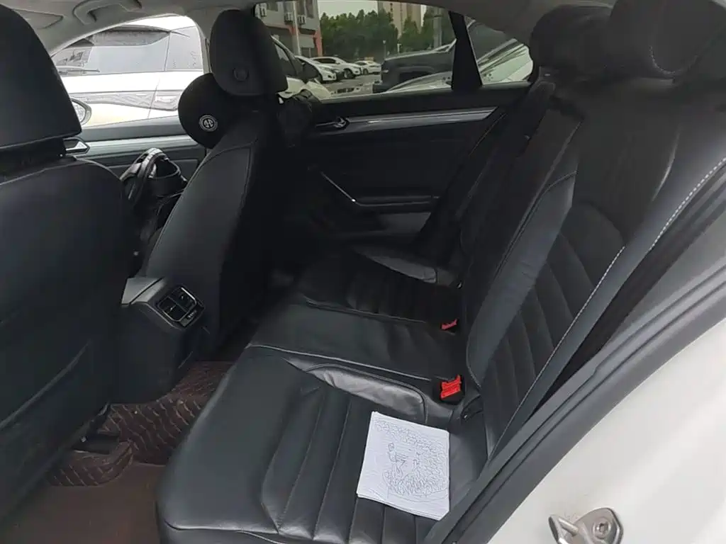 Volkswagen Lamando 2018 280TSI DSG Comfort Edition фото 17