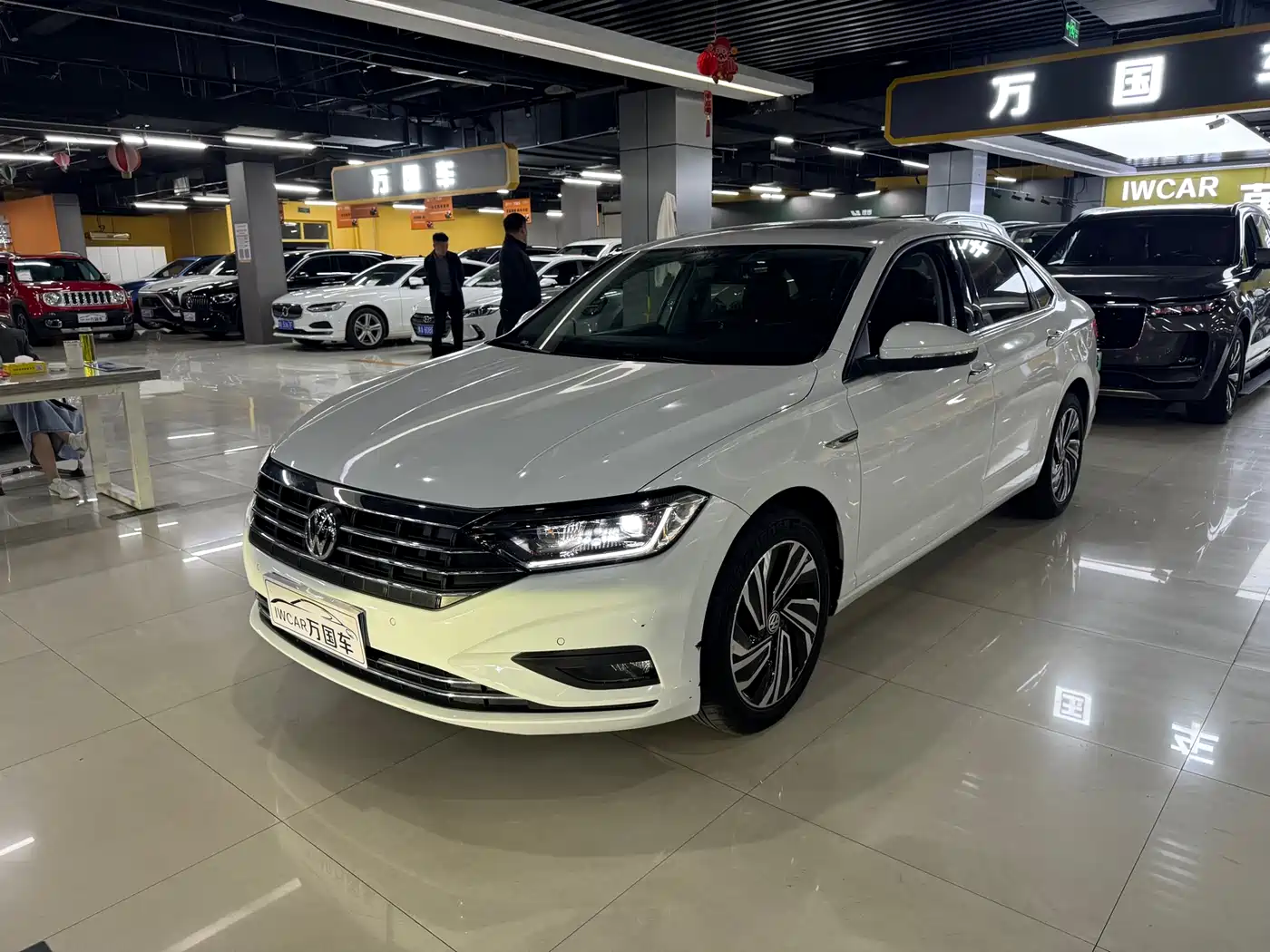 Volkswagen Sagitar 2019 280TSI DSG Luxury Edition China VI фото 2