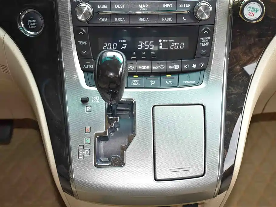 Toyota Alphard 2012 3.5L Luxury Edition фото 13