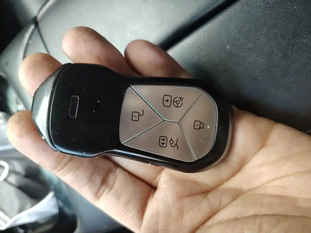Фото 9 - XPeng P7