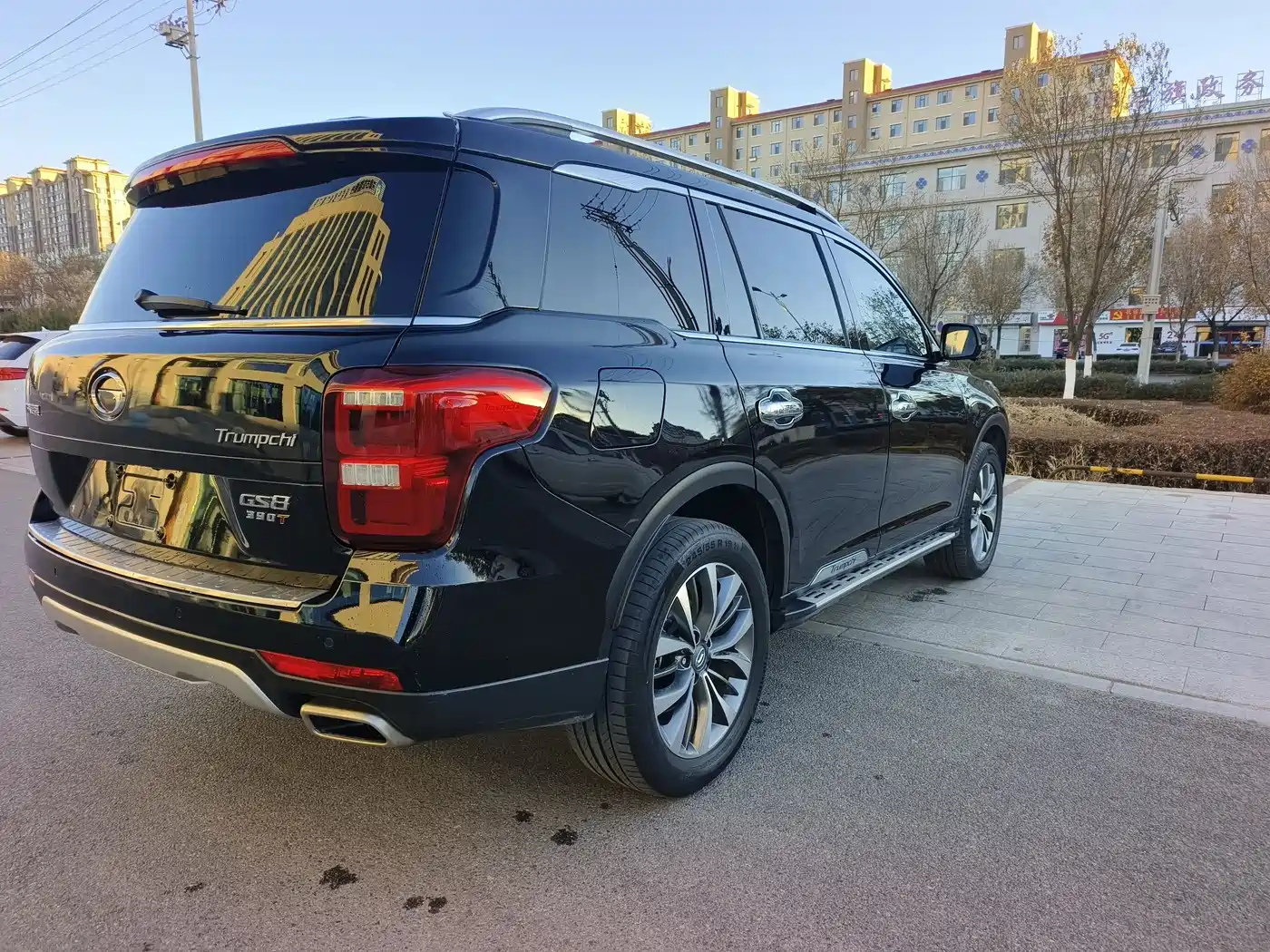 GAC Trumpchi Trumpchi GS8 2019 390T 2WD Luxury Smart Connect Edition (7-seater) фото 4