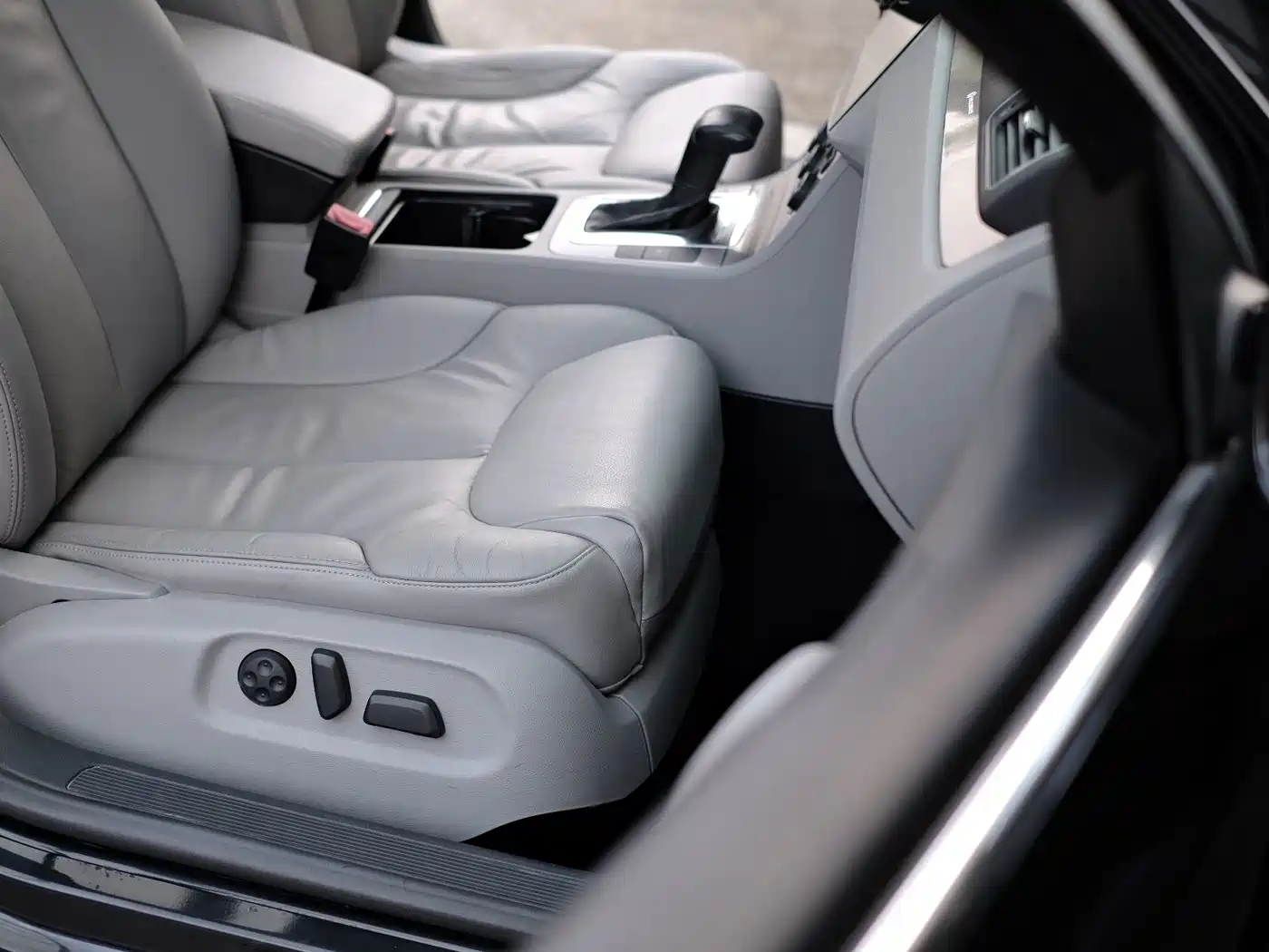 Volkswagen Magotan 2010 2011 1.4TSI Elite