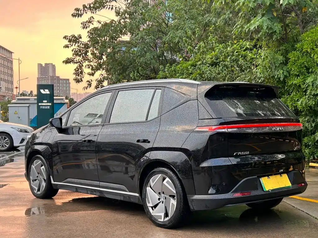 Hycan Auto Hycan Z03 2023 2022 Model 620km Trendy Cool Edition 160kW 76.8kWh
