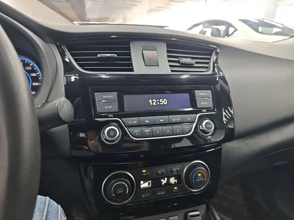 Nissan Sylphy Zero Emission 2019 2018 Intelligent Premium Edition