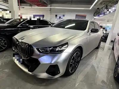 BMW 5