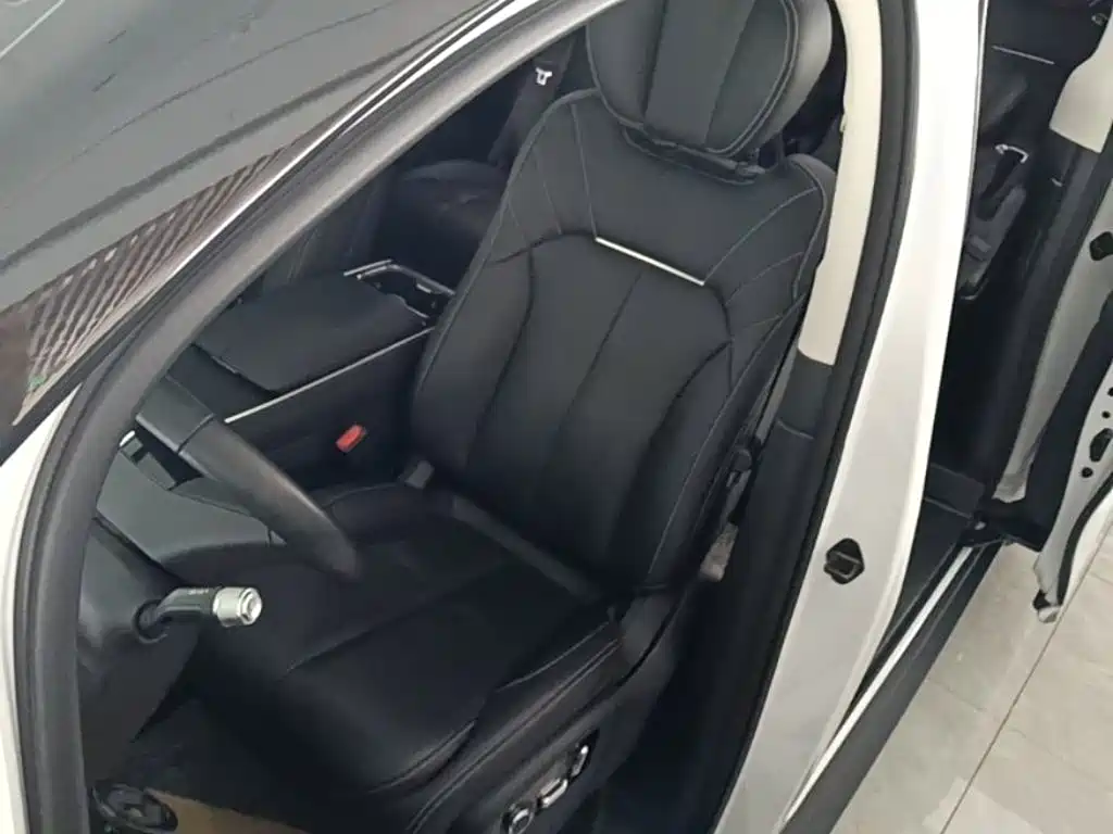 Geely Galaxy Yizhen L380 2025 2025 570km Excellence Edition