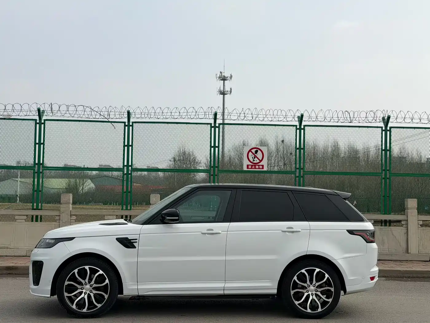 Land Rover Range Rover Sport 2015 3.0 SC V6 HSE фото 7