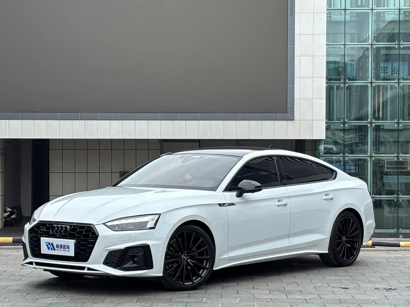 Audi A5 (Import) 2024 2024 Sportback 40 TFSI quattro Luxury Dynamic