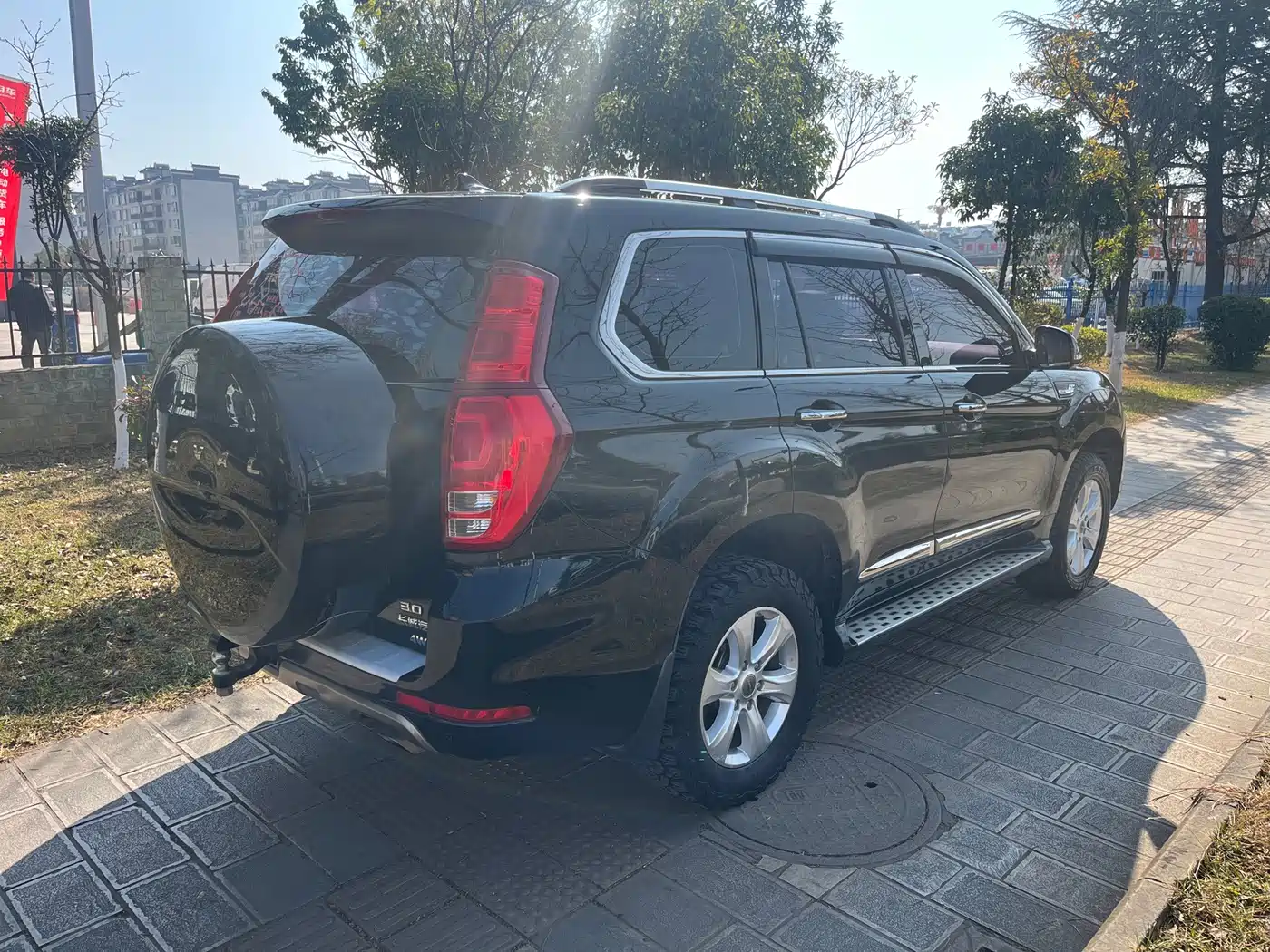 Haval H9 2017 2017 2.0T Petrol 4WD Luxury 7-seater
