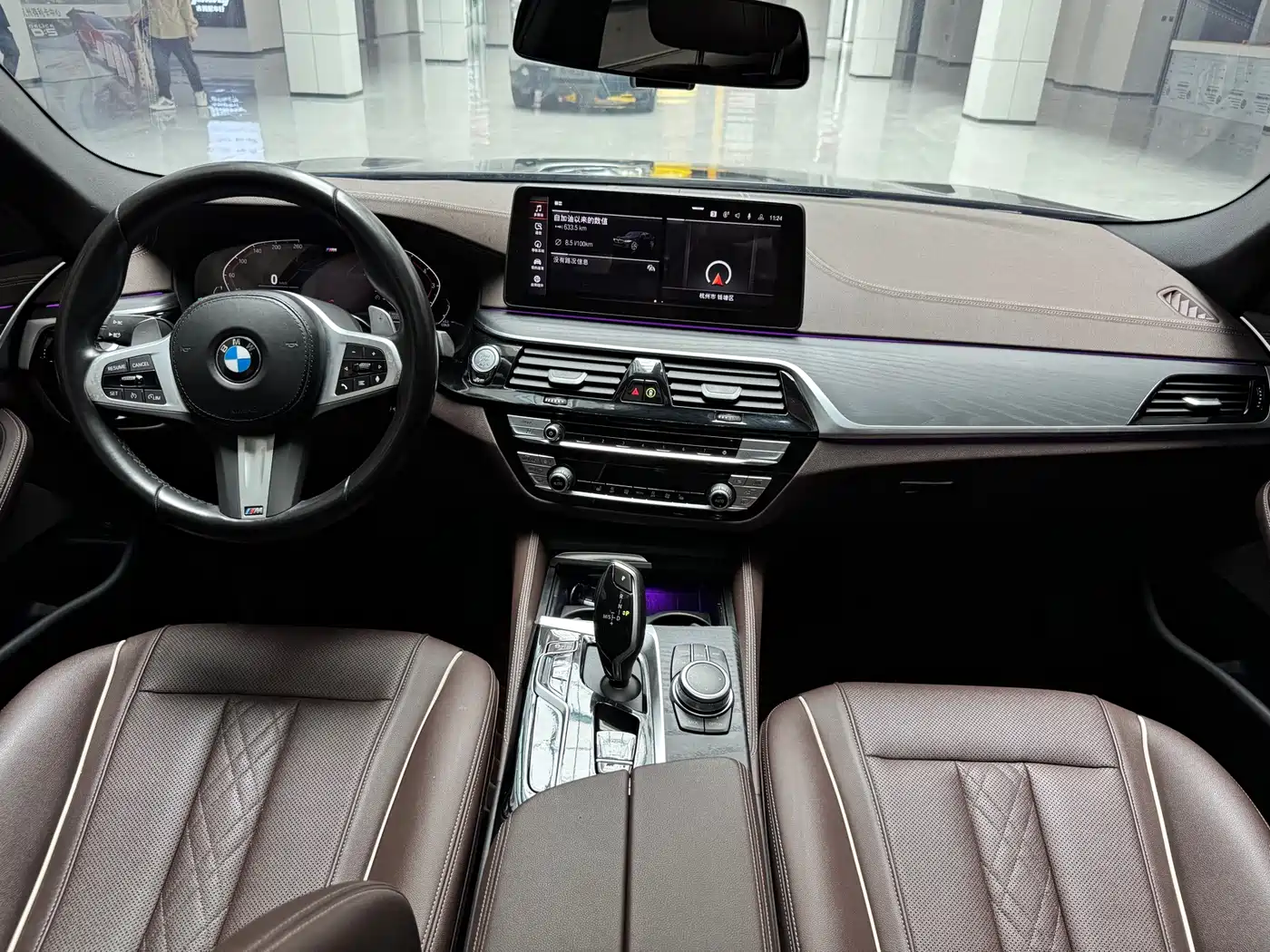 BMW 5 Series 2022 530Li Leading M Sport Package фото 13