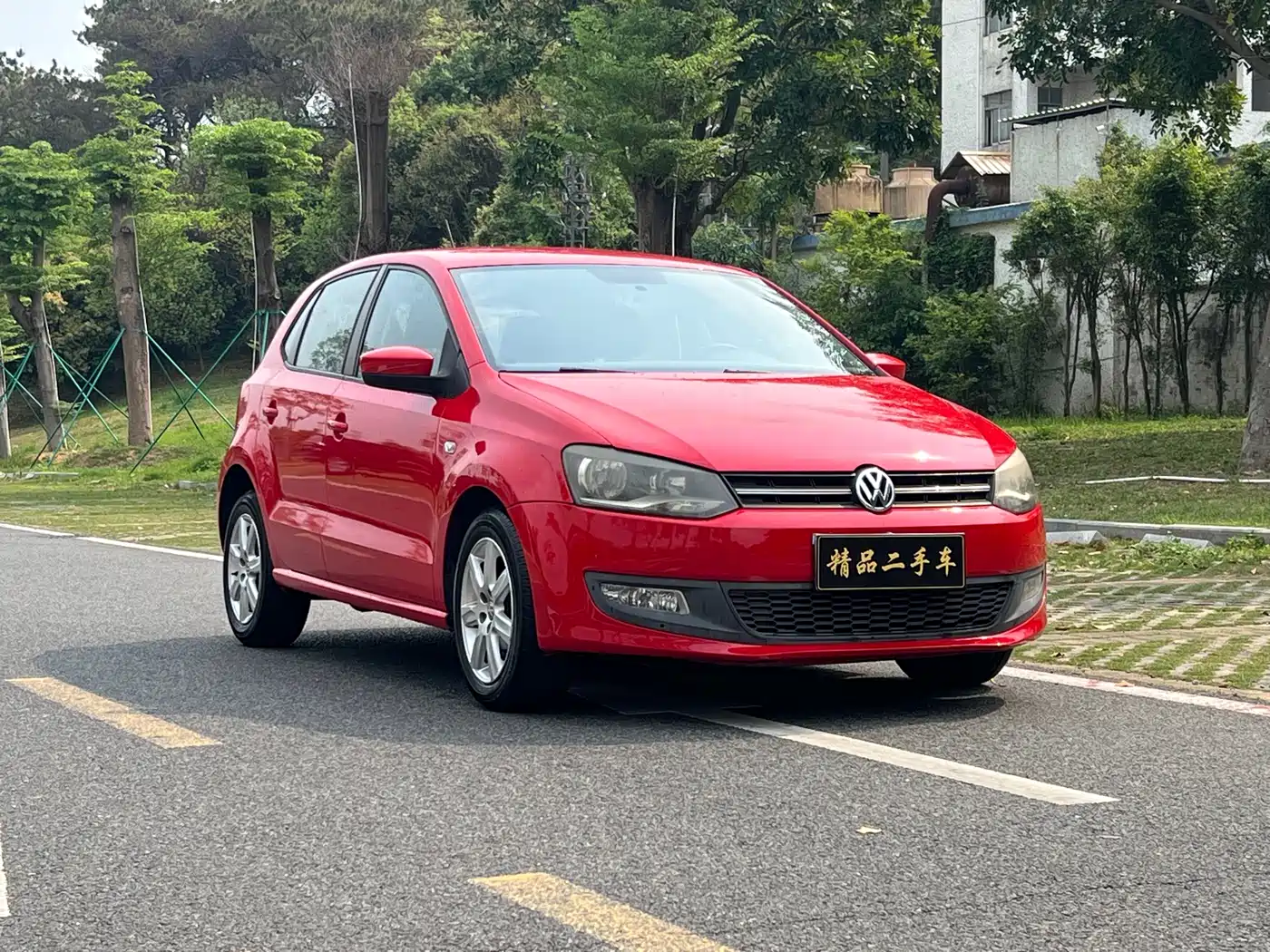 Volkswagen Polo 2013 1.6L Automatic Comfort Edition фото 4