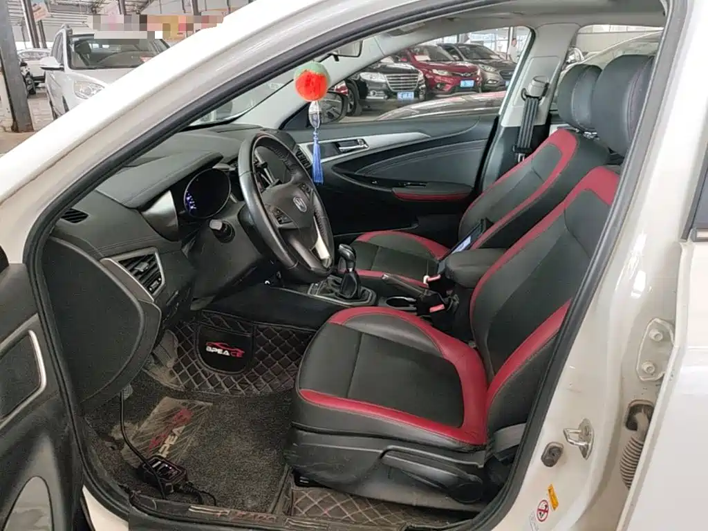 Changan Eado XT 2017 2016 1.6L Manual Stylish Cool Edition