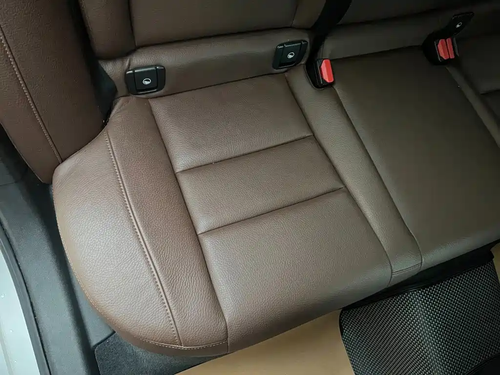 Photo 20 - Volvo S60
