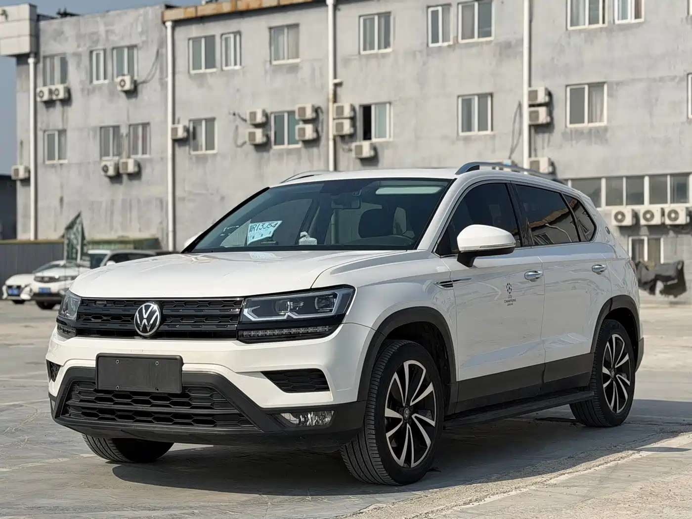 Volkswagen Tharu 2020 Model 280TSI 2WD Luxury Plus China VI