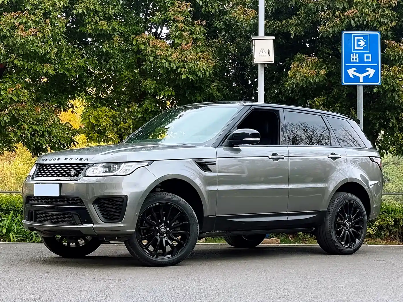 Land Rover Range Rover Sport 2017 3.0 SC V6 SE