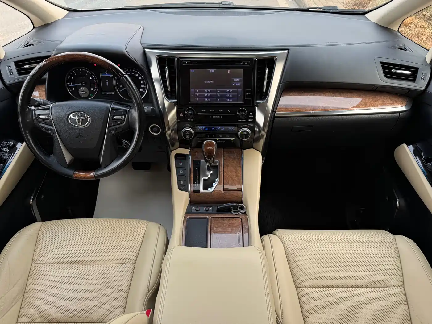 Toyota Alphard 2015 3.5L Premium Edition фото 12