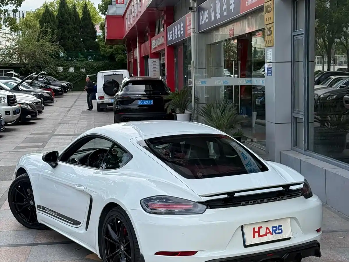 Photo 14 - Porsche 718