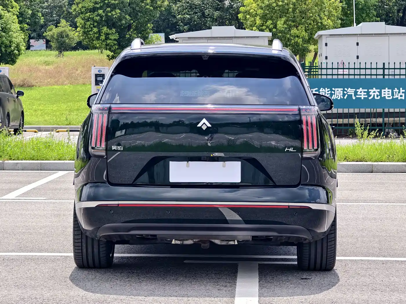 GAC Haobo Hyper HL 2025 2025 Model Revised 350 Max 6-Seater Lidar Version