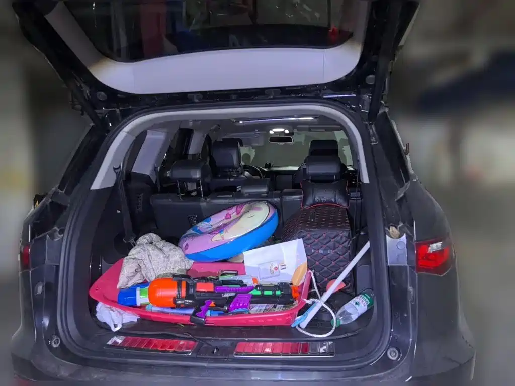 Zotye T800 2019 2018 2.0T Auto Premium Smart Connect 7-seater
