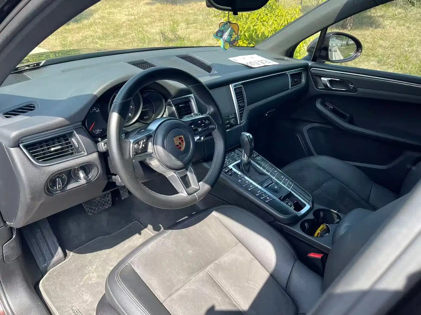 Porsche Macan 2017 Macan 2.0T фото 9