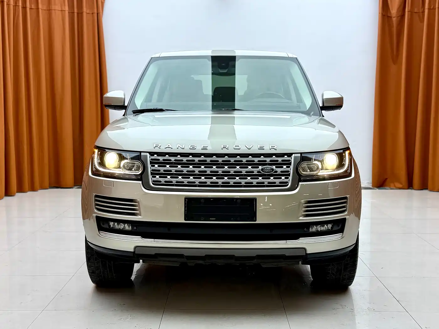 Land Rover Range Rover 2015 3.0 SC V6 Vogue фото 2