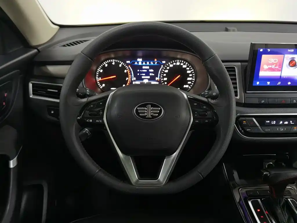 FAW Junpai D80 2019 2019 TD220 Auto Luxury