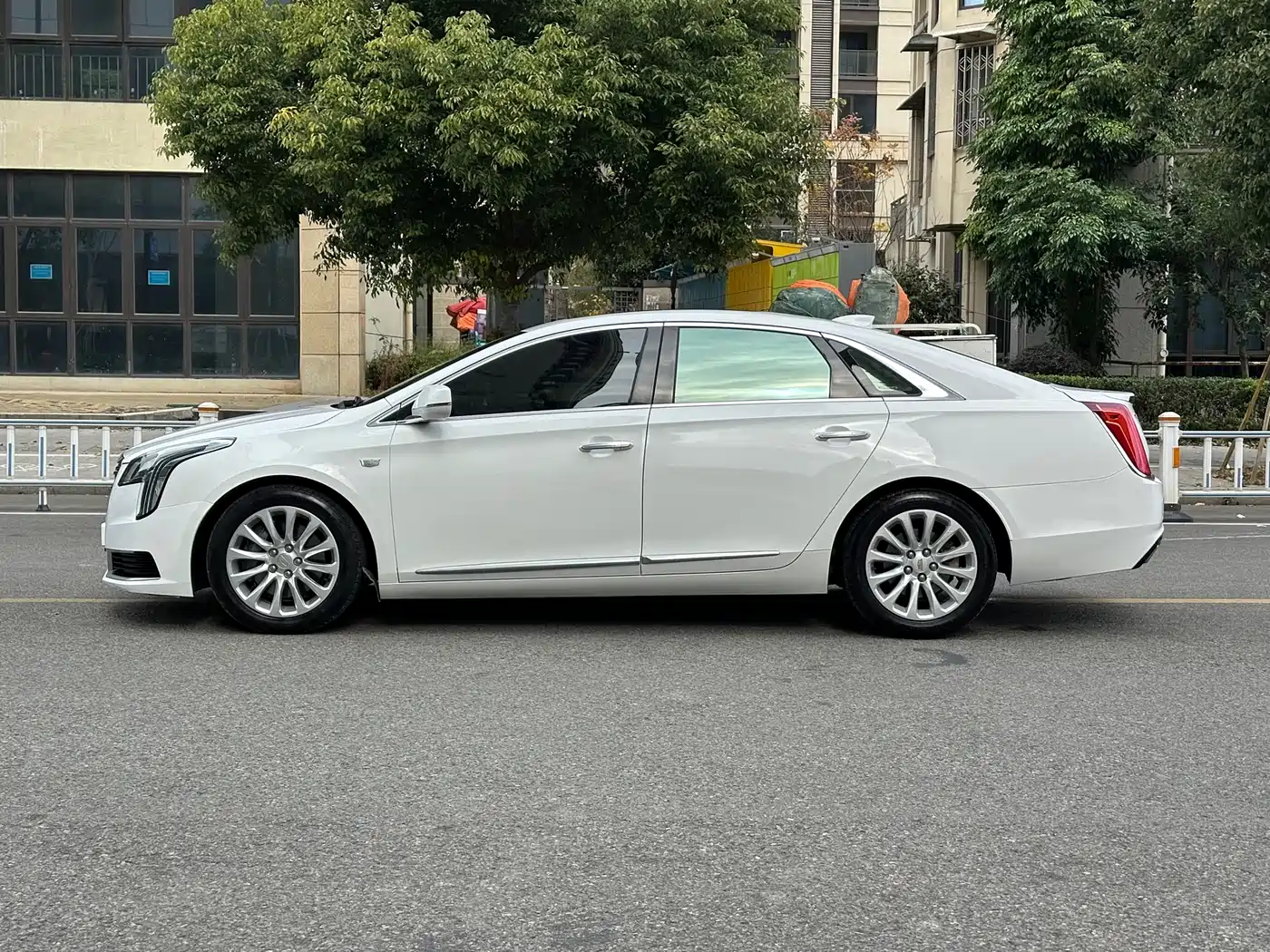Cadillac XTS 2018 28T Technology фото 4