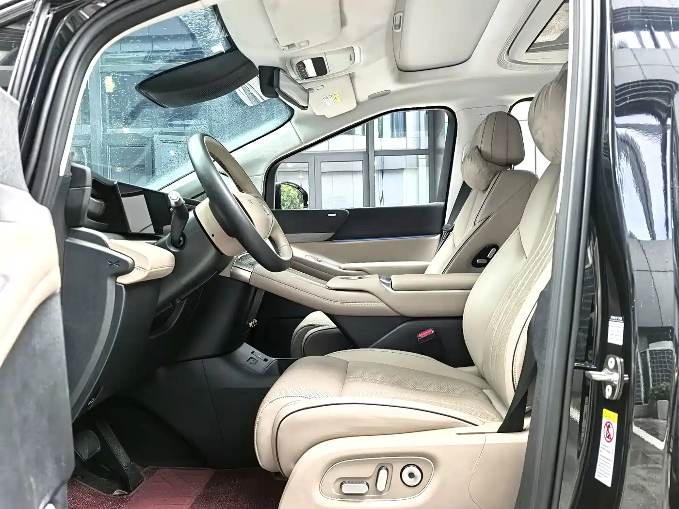 XPeng X9 2024 2024 640 AWD High Performance Max