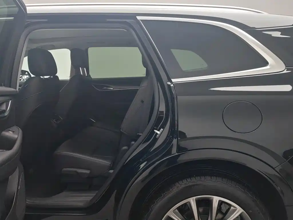 Buick Enclave 2023 2022 652T 2WD Premium 7-Seater