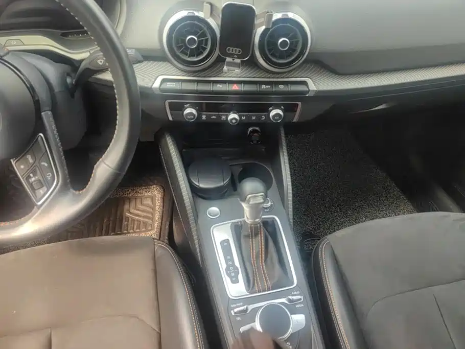 Audi Q2L e-tron 2022 2022 Q2L e-tron Pure Electric Intelligent