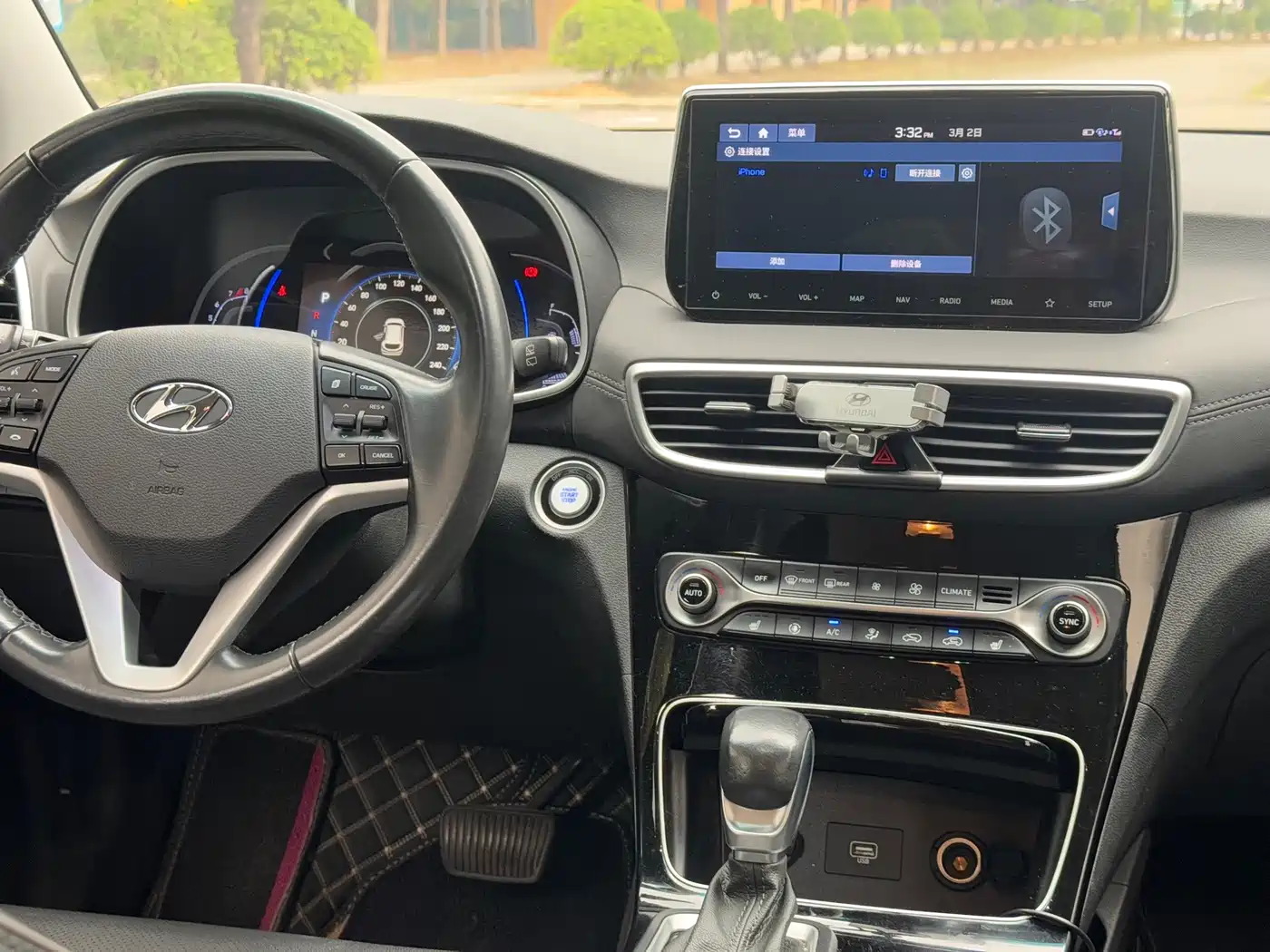 Фото 7 - Hyundai Tucson