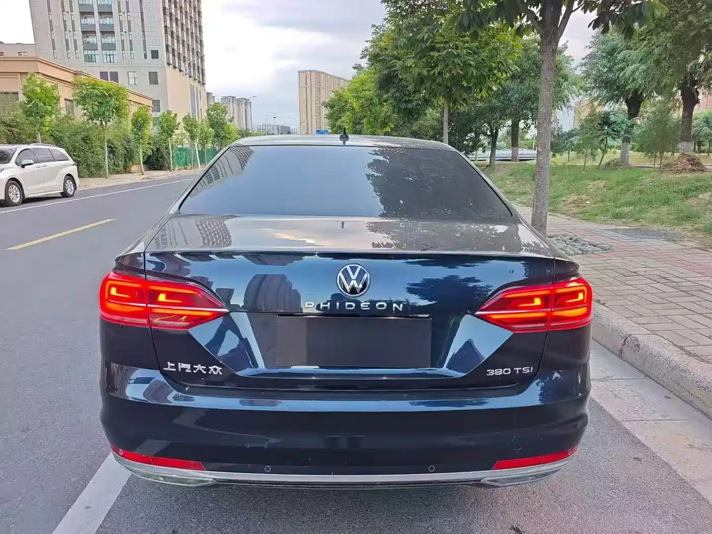 Volkswagen Phideon 2021 2021 380TSI Luxury Edition
