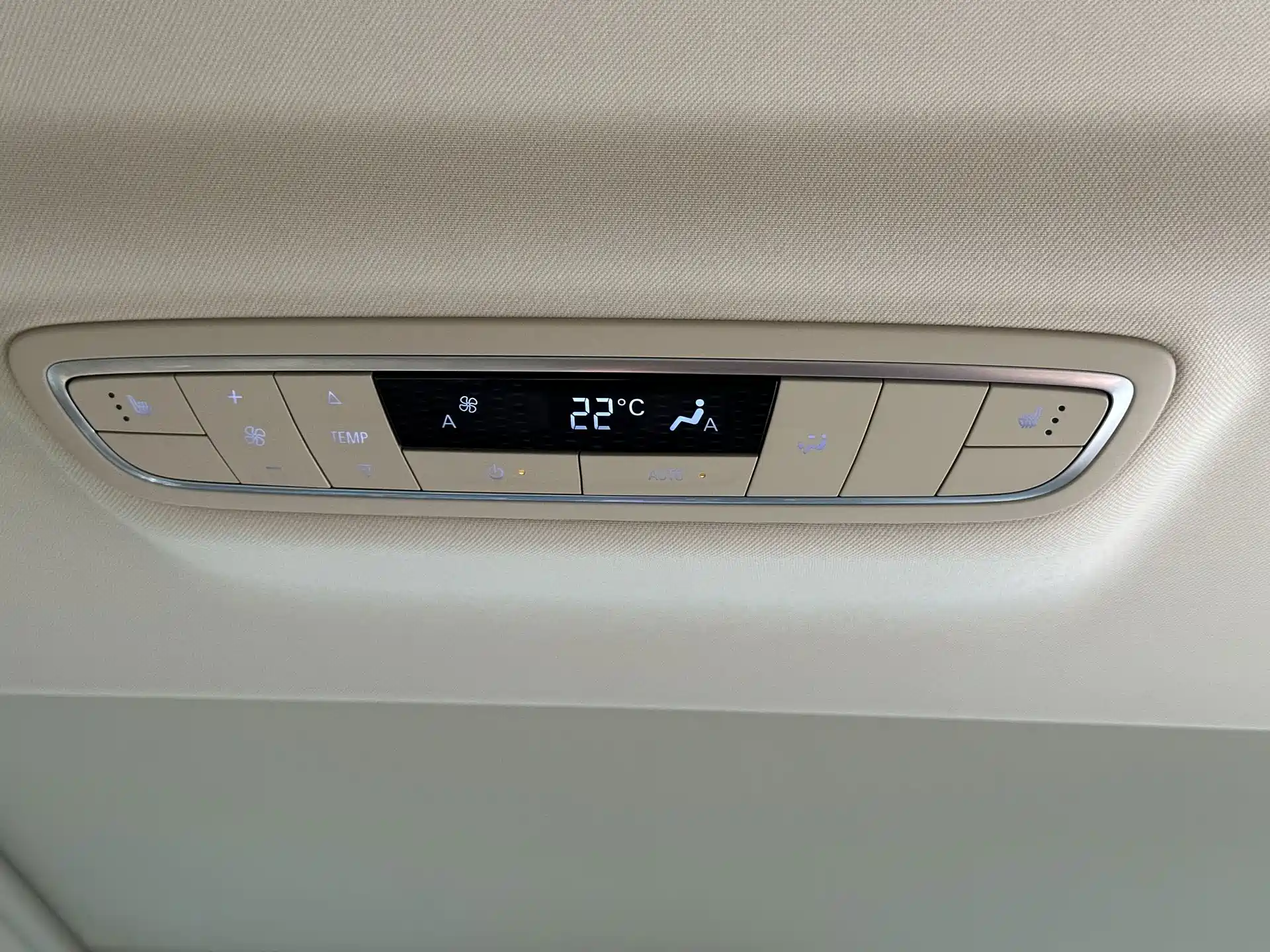 Фото 12 - Buick GL8
