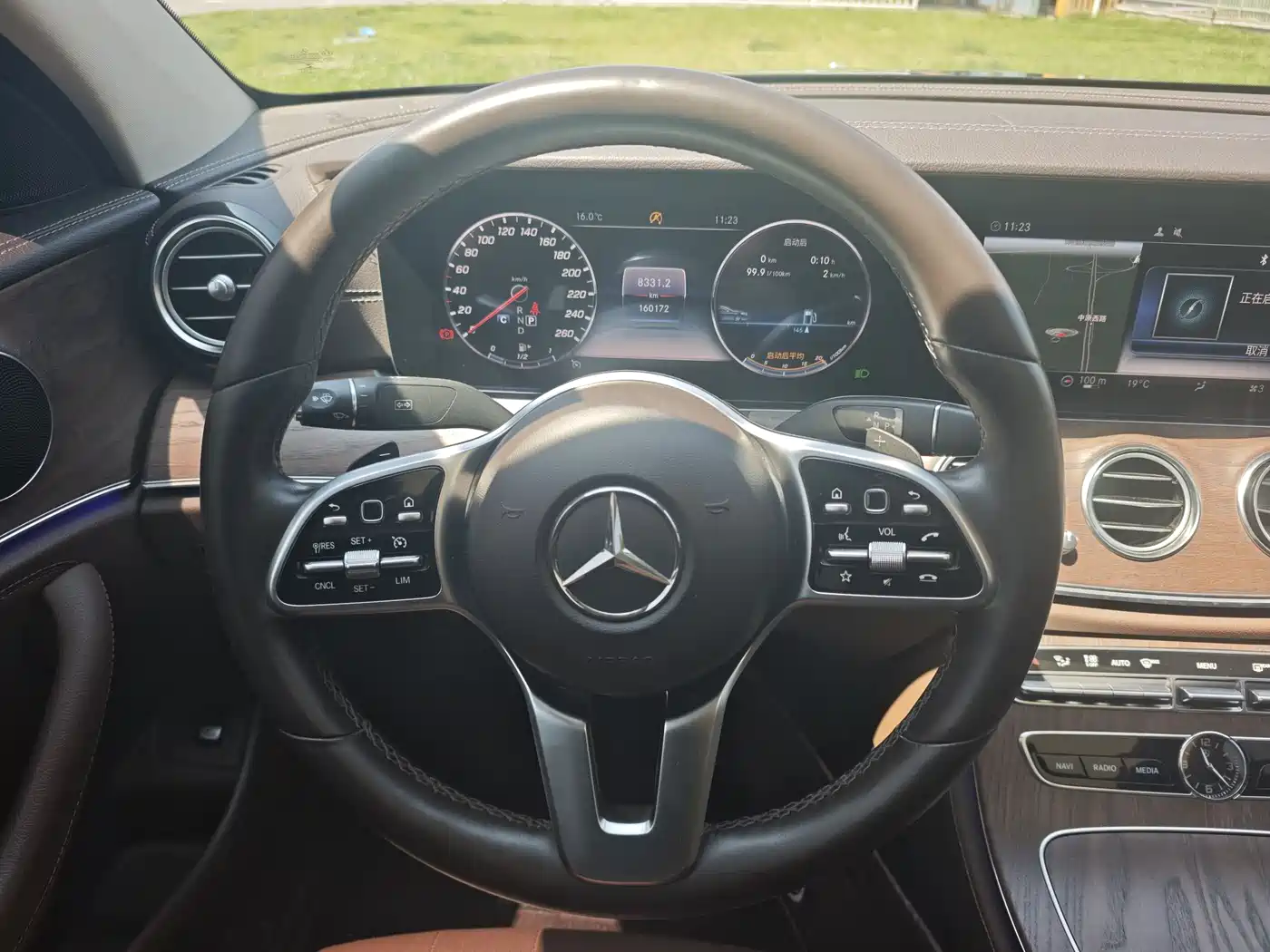 Mercedes-Benz E-Class 2020 E 300 L Fashion фото 14