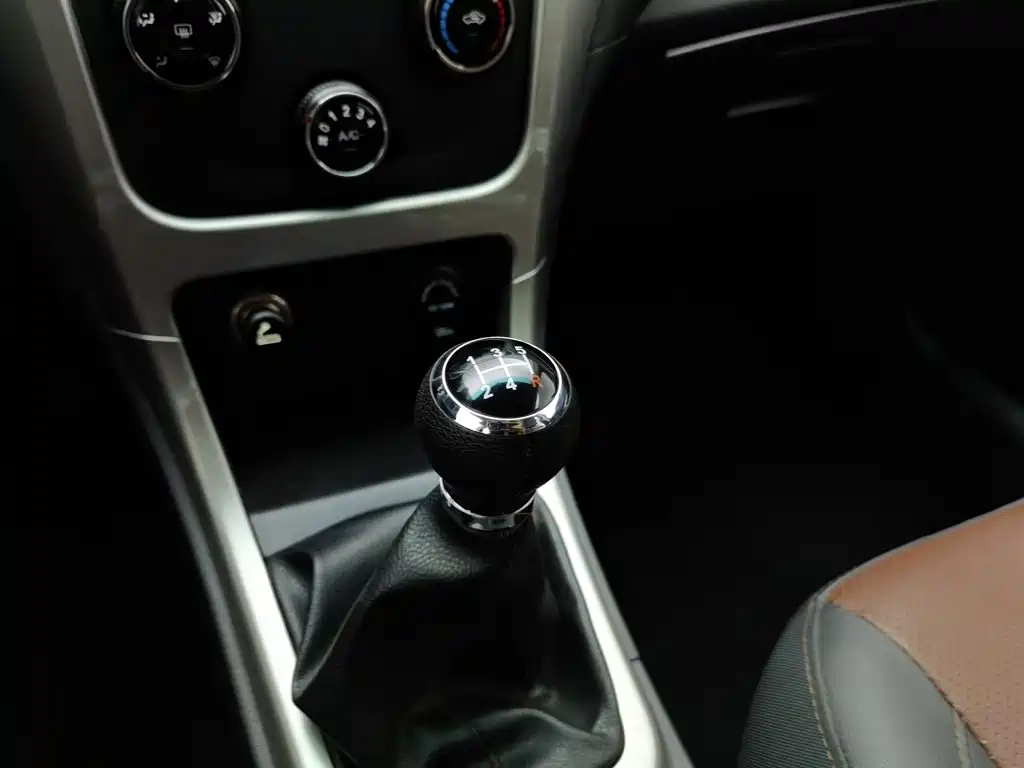 BYD F3 2015 2015 Energy-saving Edition 1.5L Manual Luxury
