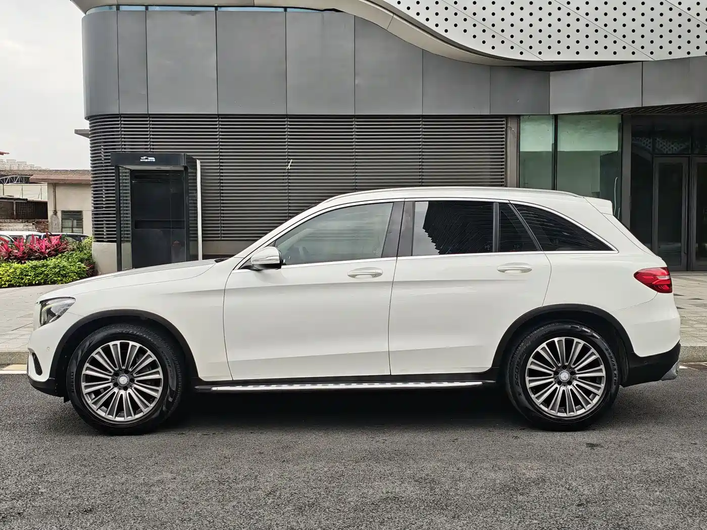 Mercedes-Benz GLC 2016 GLC 260 4MATIC Dynamic фото 20