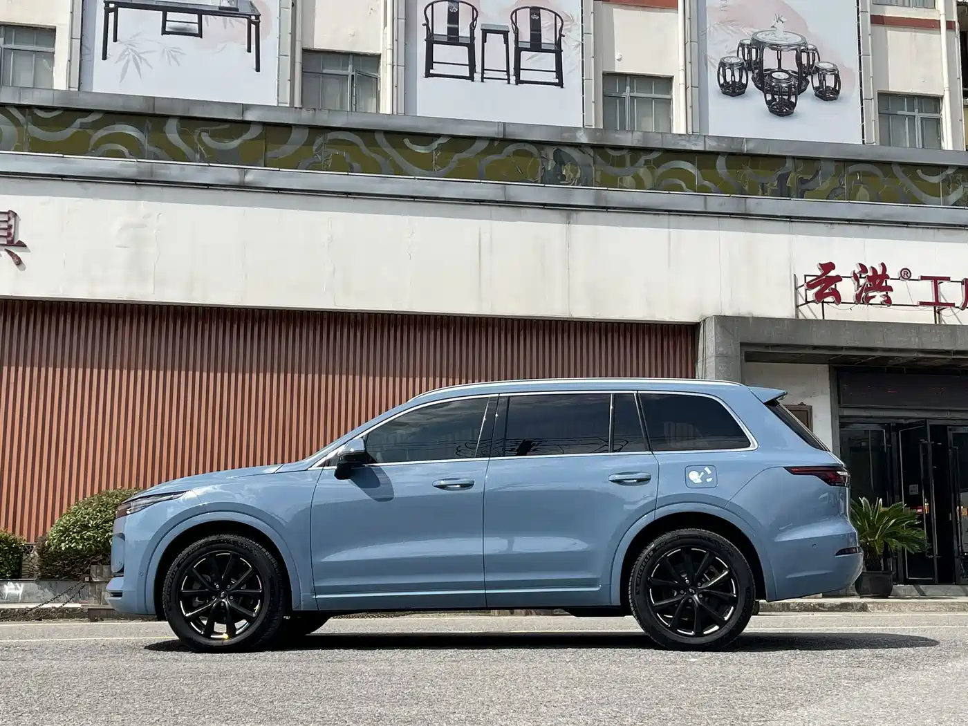 Li Auto Li ONE 2023 2021 Extended Range 6-Seater