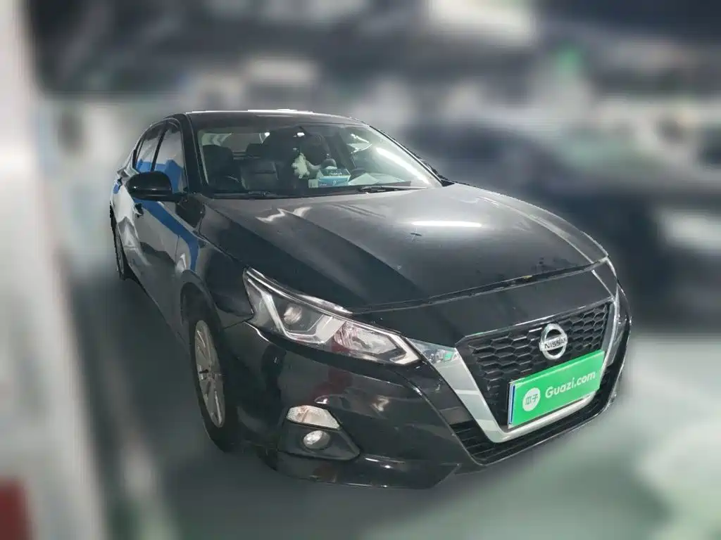 Фото 24 - Nissan Teana